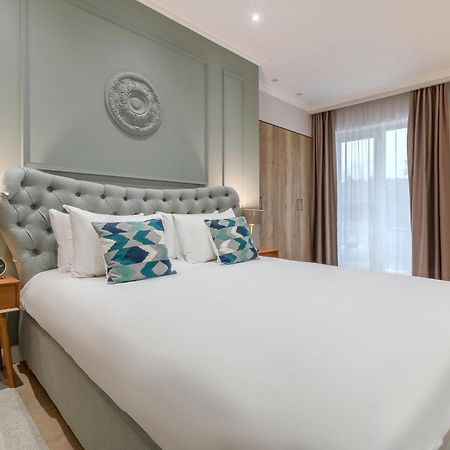 Dozsa Residence Орадеа Екстериор снимка