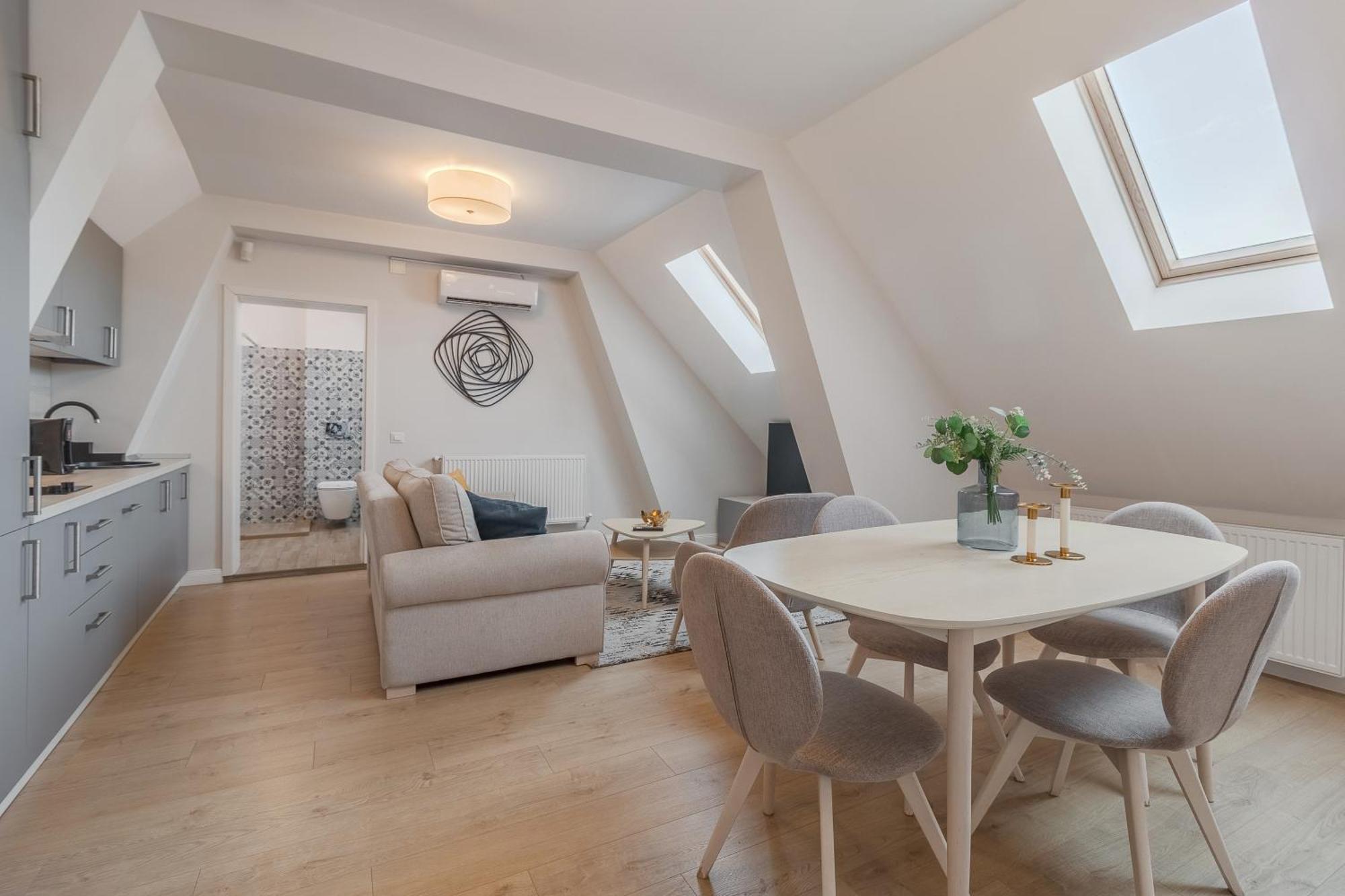 Dozsa Residence Орадеа Екстериор снимка