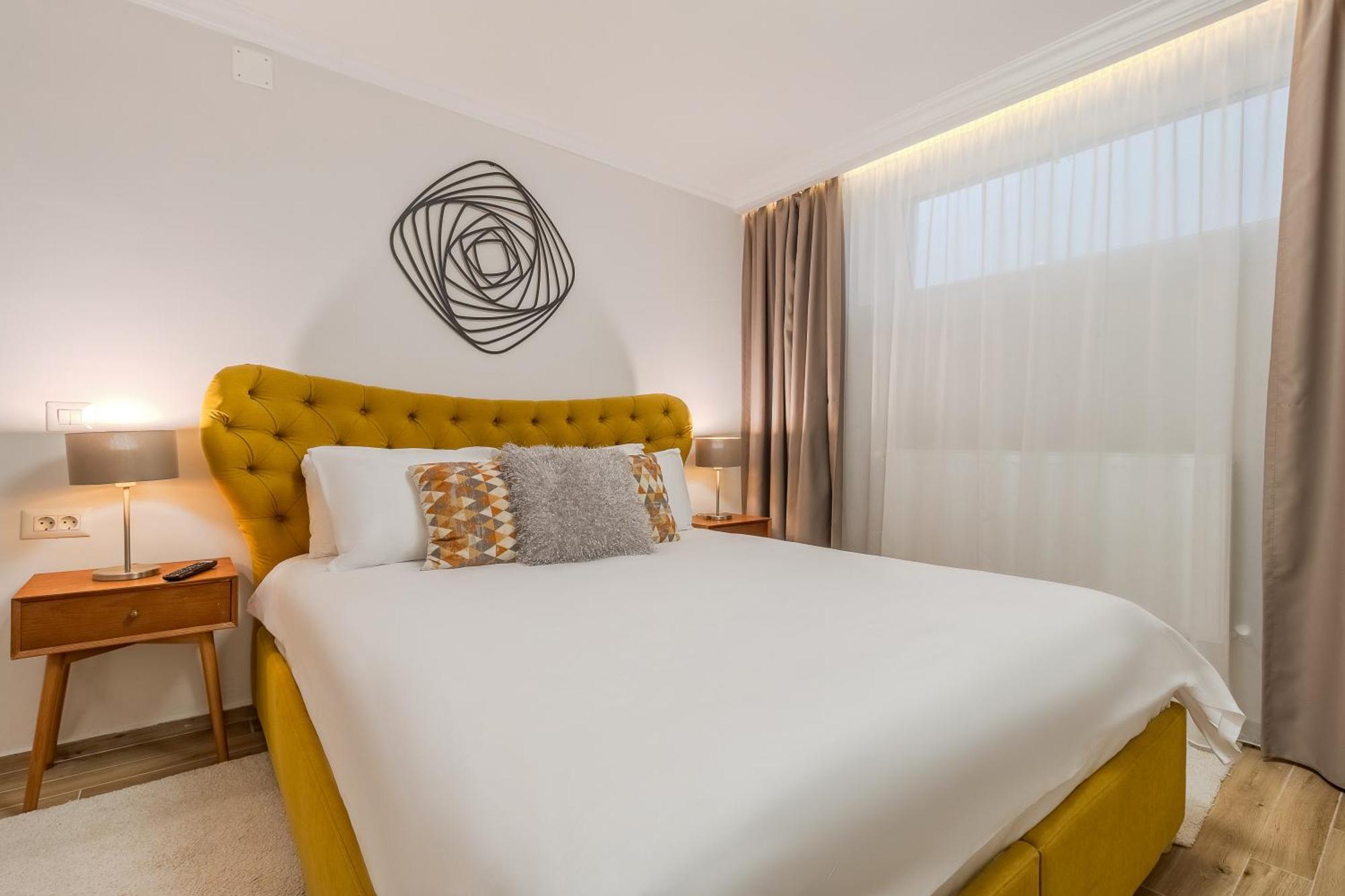 Dozsa Residence Орадеа Екстериор снимка