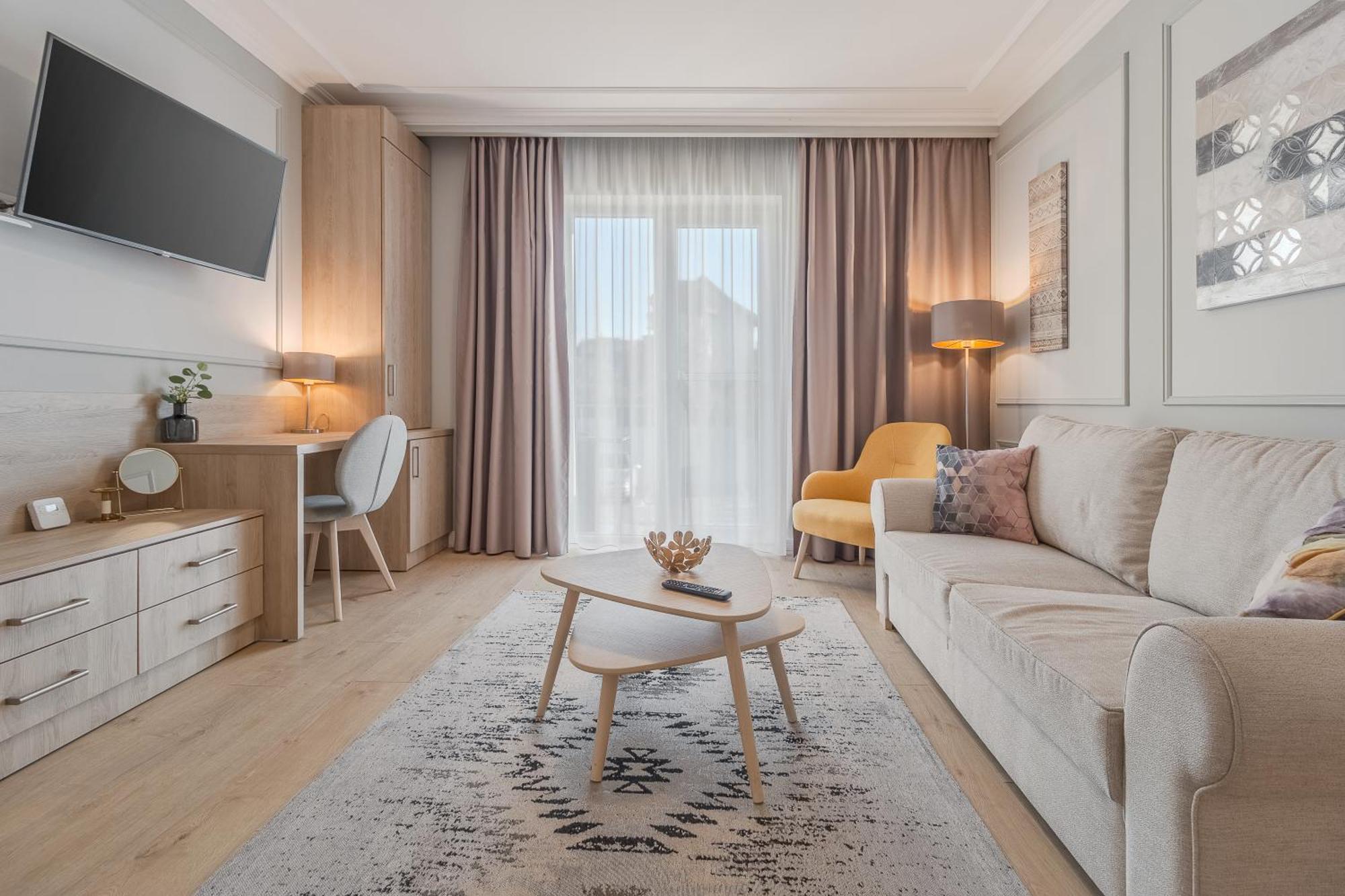 Dozsa Residence Орадеа Екстериор снимка