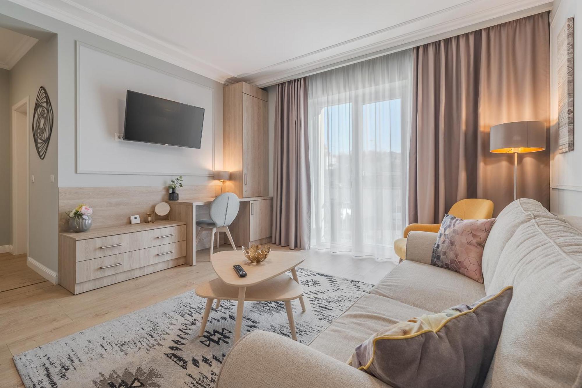 Dozsa Residence Орадеа Екстериор снимка