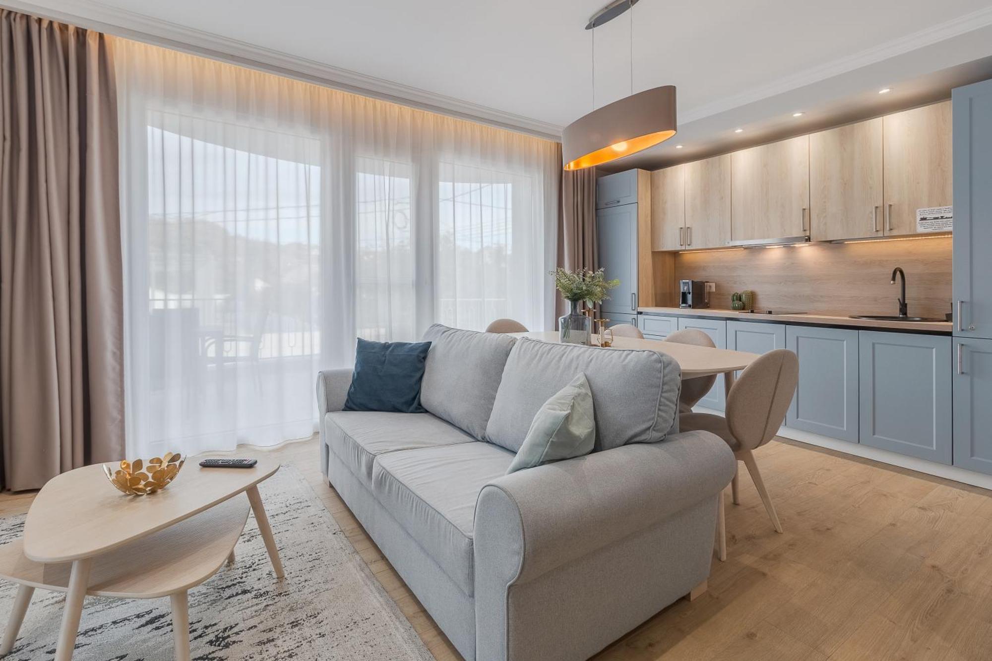 Dozsa Residence Орадеа Екстериор снимка
