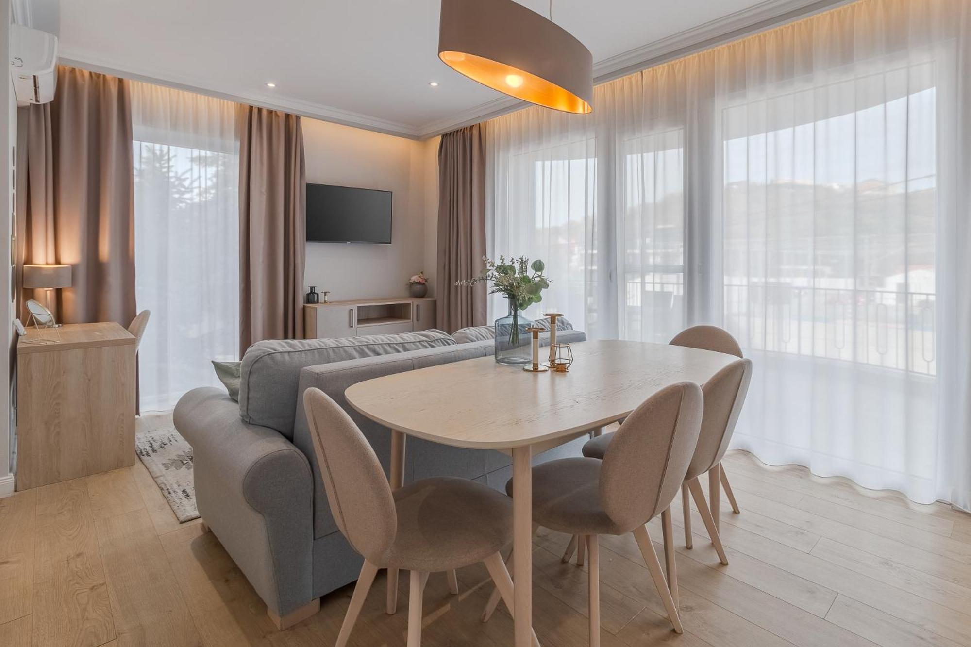 Dozsa Residence Орадеа Екстериор снимка
