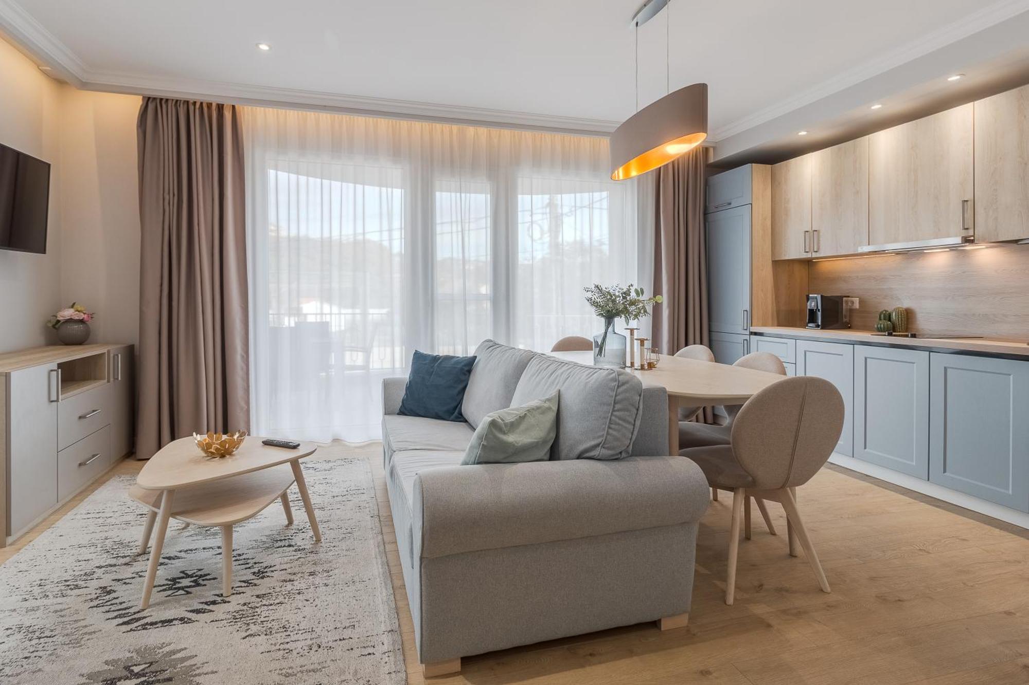 Dozsa Residence Орадеа Екстериор снимка
